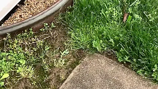 Erkek arkadaşı tarafından mastürbasyon yaparken yakalandı