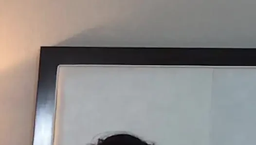 Süper seksi minyon dövmeli genç kız yarak emiyor - derleme 2
