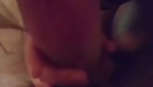 Kız arkadaşım işten sonra beni emiyor