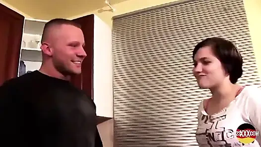 Beklediğin Alman mutfak sikişi