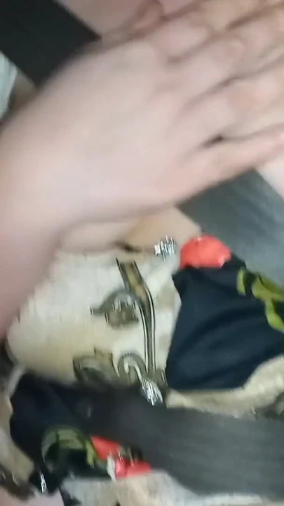 Эмоциональный момент из "0027 В машине. Аппликатура. Сквирт"