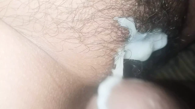 Desi sıcak ev hanımı