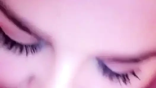 Özensiz büyük memeli sürtük