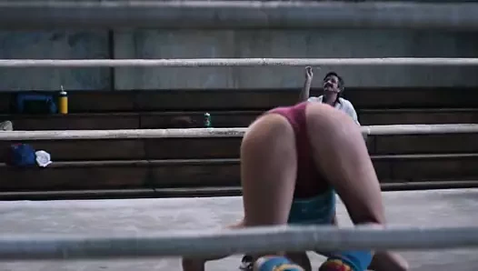 Alison Brie - glow s1e01 04