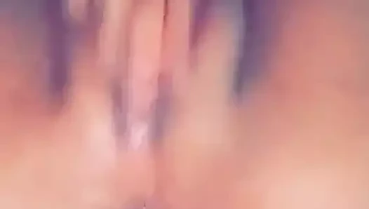 Latin losyonları ona pembe kedi