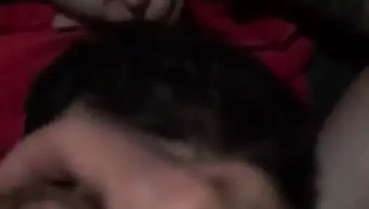 Küçük çük twink emme horoz ve Başlarken onun yüz cummed üzerinde