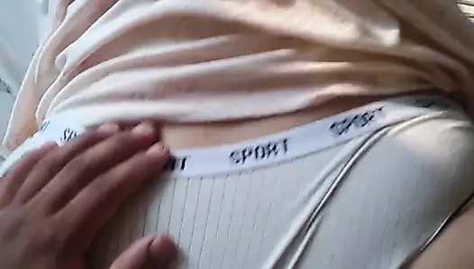 Pijamalı sikişiyor
