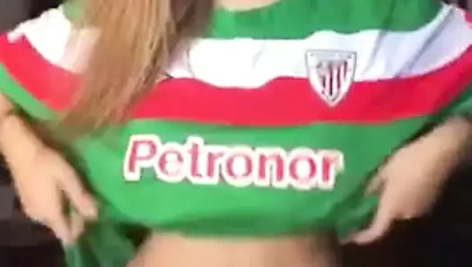 Athletic bilbao kızlar göğüsleri göster