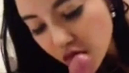 Sevimli kız