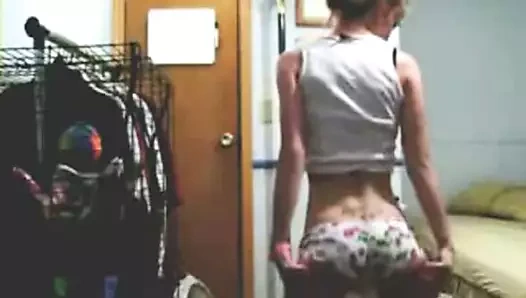 Küçük göt sallama