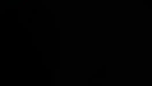 Yatakta etekli kız arkadaşımla yandan sikişiyorum