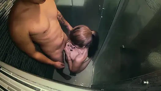 Baldızım karım işteyken seks istiyor - canavar ve güzellik