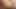 Ateşli travesti yerde arkadan almak için eğiliyor
