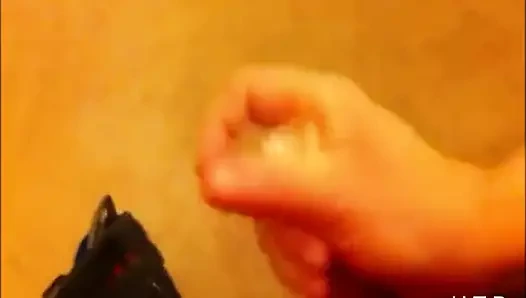 Prezervatifle mastürbasyon. h.t.b.