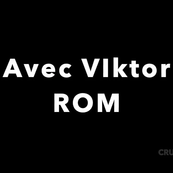 Valentino Viktor Rom tarafından prezervatifsiz sikiliyor