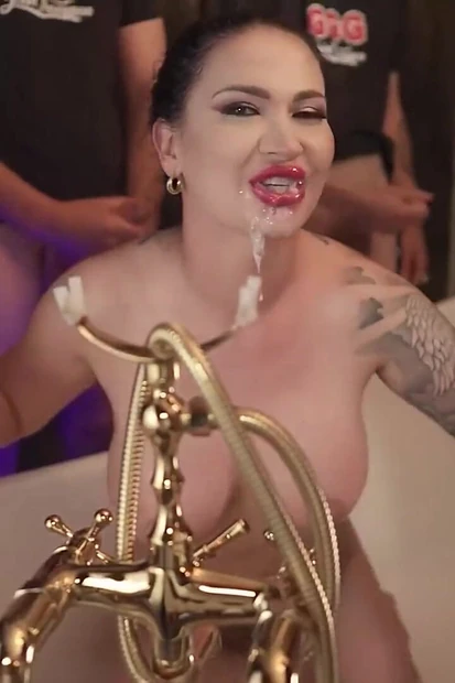 GGG Немецкий гэнгбэнг - связанная, зиящая и заглатнутая