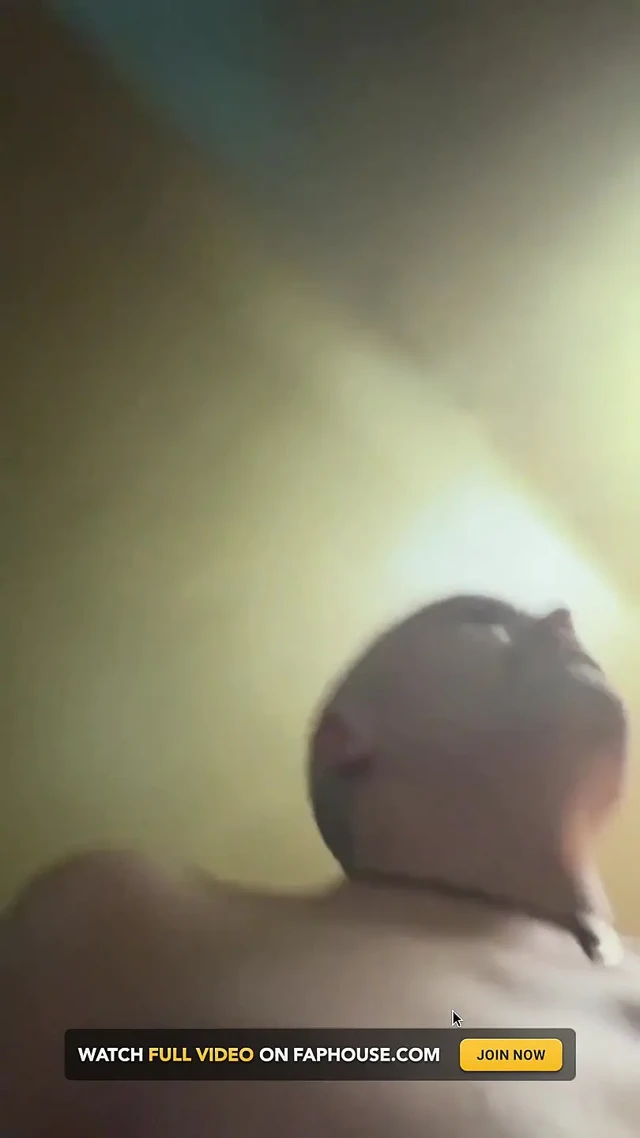 Ham su samuru dildo sikişi ve boşalma