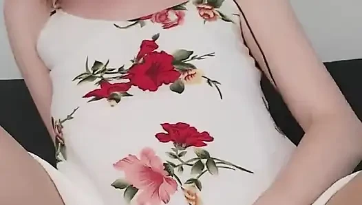 Tüylü, çıplak naylon külotlu çorap, bacak fetişi, külotlu çorap fetişi