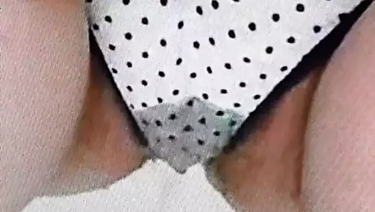 Nancy bana cevap ver uro