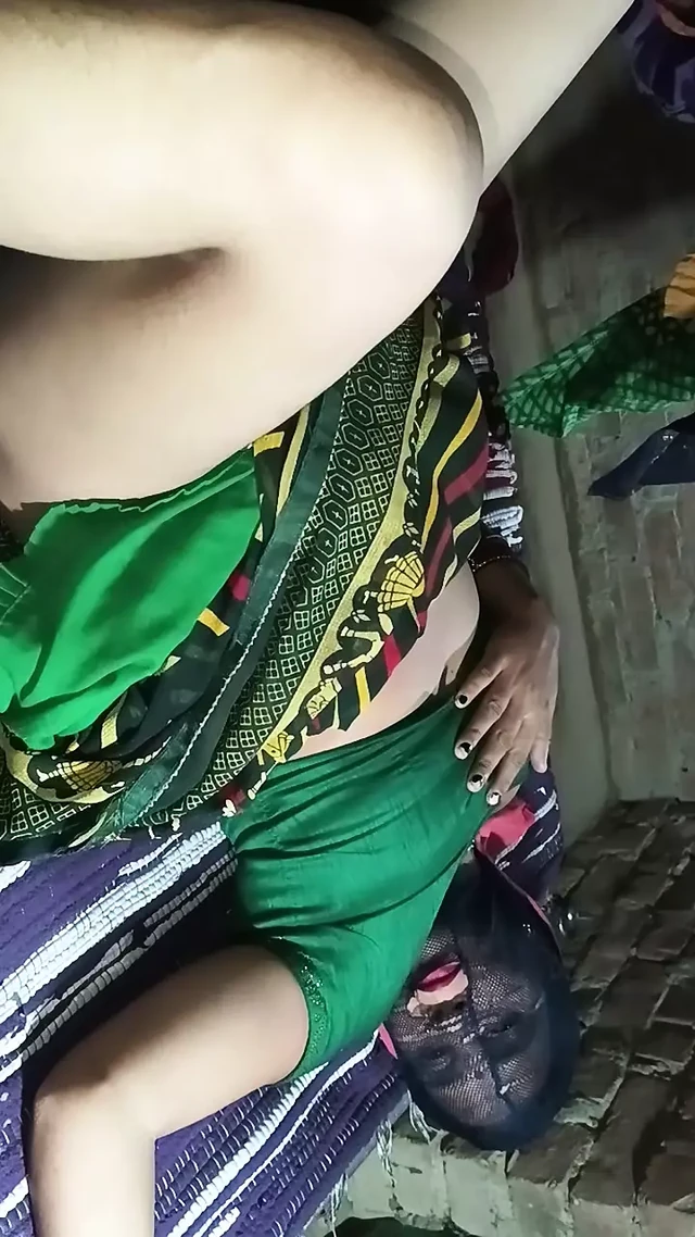 Pregnant Indian sister-in-law gets at night