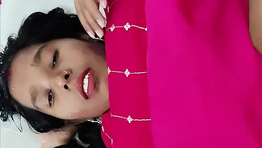 Pyasi bhabhi -  Hot desi gav ki ladki aapne boyfriend ke sath sex kar rahi he, bhabhi pregnant he aaur bhabhi ka Pati bahar kamane gaya he.