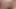 Seksi bir esmerin vücudunun içinde iki büyük büyük yarak