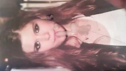 boşalmak üzerinde kate mara