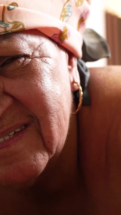 72 yaşındaki şişman anne götten sikiliyor | Klip 2