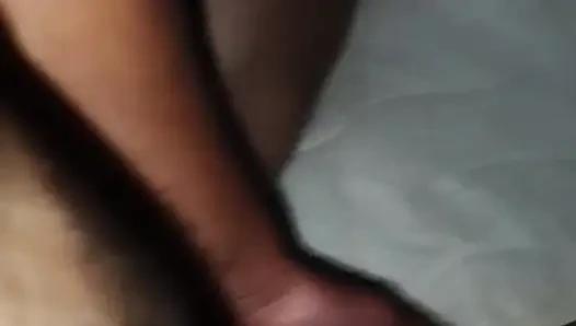 Karımın bacakları ve sikim...