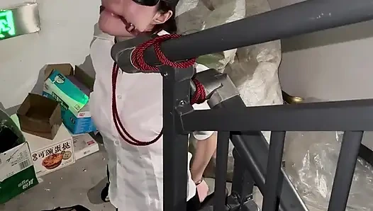 Disiplinli isyanın açık havada cezası