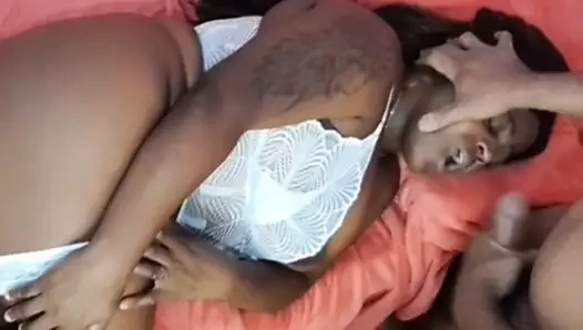 Orta yaşlı seksi kadın anal