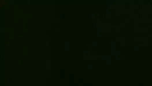 Büyük göğüsler desi online kızları gösteriyor