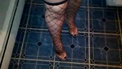 File ve topuklu ayakkabılarla yürümek