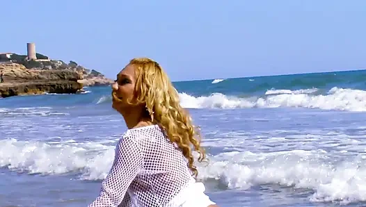 Sahilde kızıl fotoğraf çekimi, o kadar azdı ki sikilmek istedi