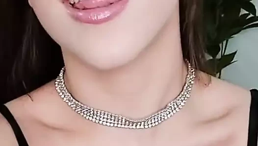 Alicia_x_art videosu