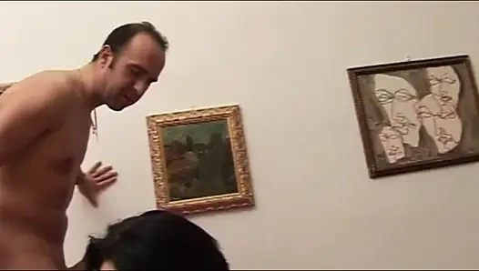 Koca, Özellikle Yetenekli Iki Arkadaşı Tarafından Karısının Sevişmesini Izliyor