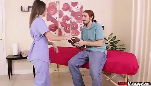 Kimmy Granger: masası, yarak kontrolü