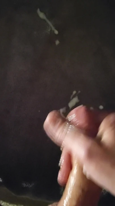 Кончаю снова