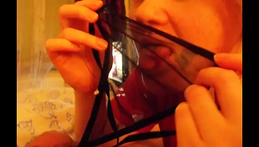 handjob oral seks ve twinks üzerinde siyah külot