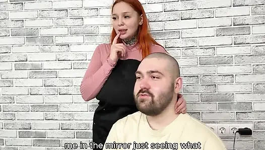Kuaför korkunç saç kesimi için özür dilemeye karar verdi