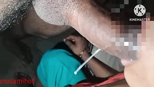 Köyün baldızı süte krem koyuyor ve arazinin ağzına koyuyor.