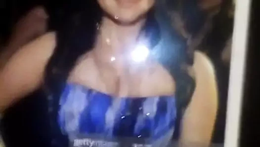 Ariel Winter'a haraç dölü