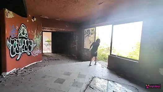 Sex in PUBLIC with the risk of being noticed by voyeurs! (compilation)