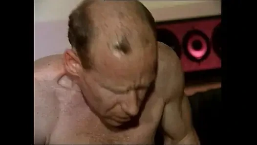 Büyük için çıldırıyor!!