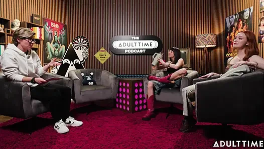 Lana Smalls ve Scarlet Skies ayak resimleri, bozukluklar ve edepsiz konuşma | Adult Time Podcast