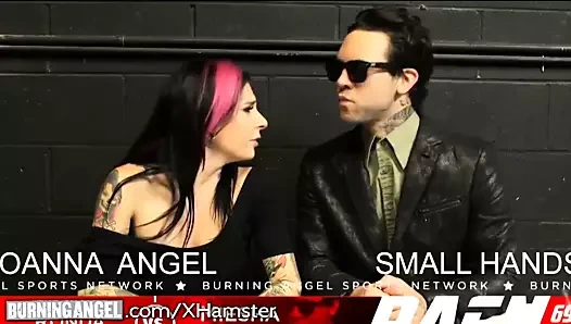 Ronda beni tahrik ediyor ufc lezbiyen yüze oturma