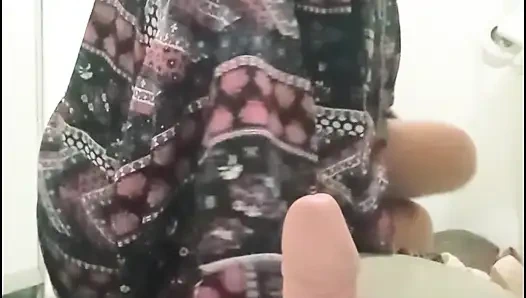 Islak vajina fışkırttığımı görmeye bayılacaksın