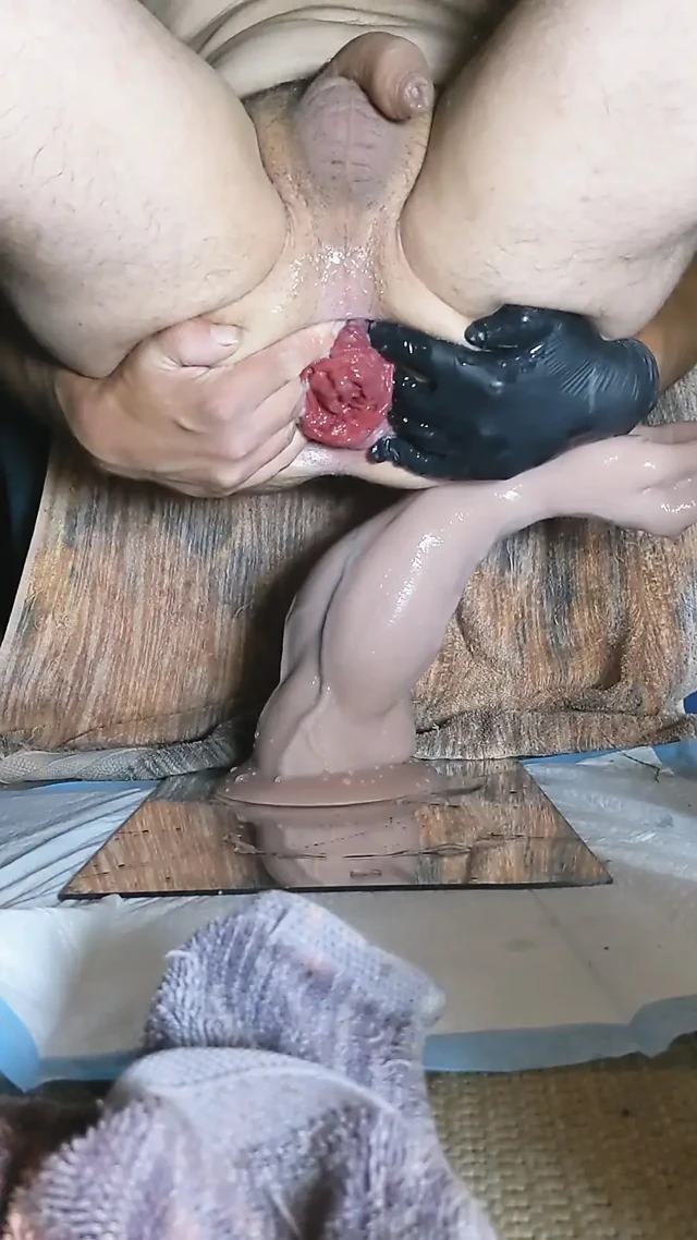 Büyük lastik yumruk