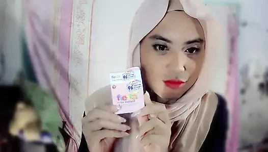 Aromalı prezervatifi ilk kez ağzımla tadıp denedim