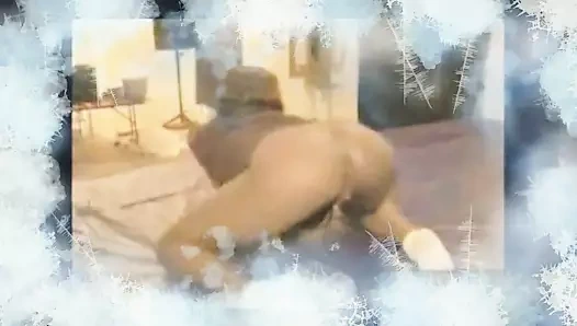 Külotum yok...... dans pistinde